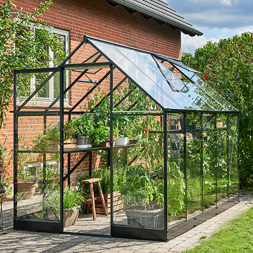 Växthus med sockel Qube 6,4 m²