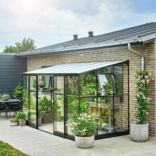 Växthus med sockel Qube Väggväxthus 4,7 m² - 7,1 m² 7,1 m²